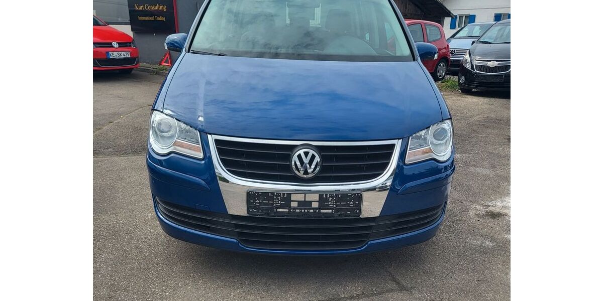 VW Touran 80.000 km 7.950 &euro; Kempten Allgäu 87439