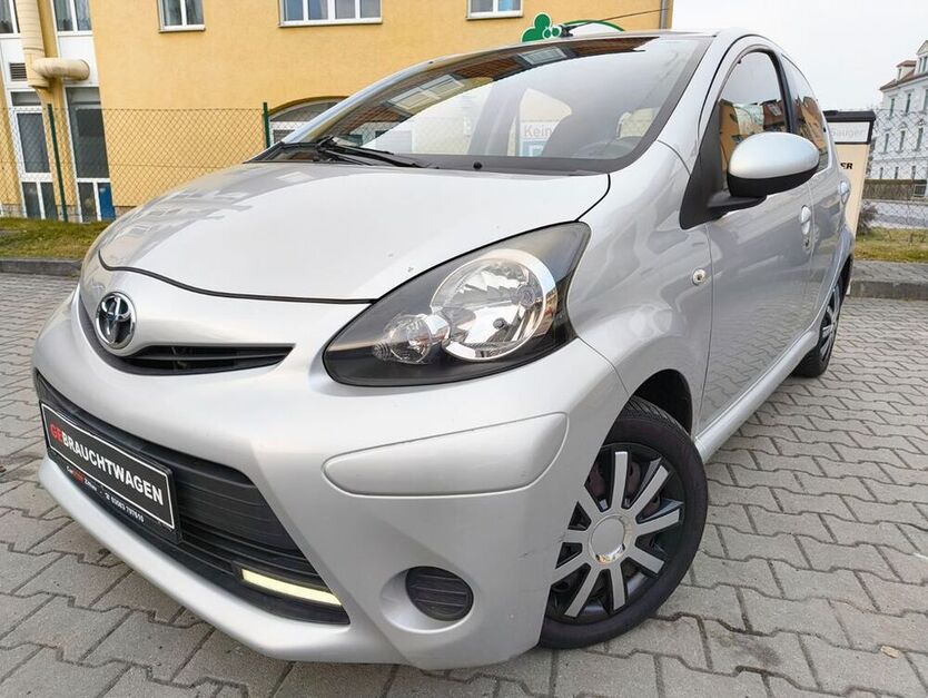 Aygo (X)