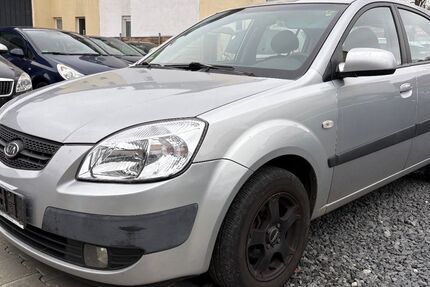 Kia Rio 200.000 km 990 &euro; Eisenach 99817