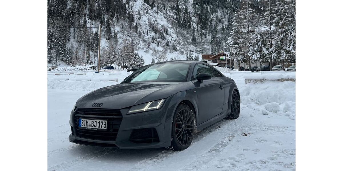 Audi TT 140.000 km 21.800 &euro; Perscheid 55430