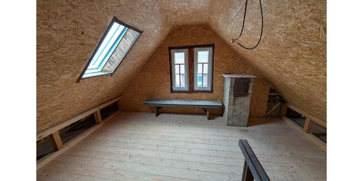 Bauernhaus, Landhaus Rottenburg am Neckar - 7 Zimmer, 200 m&sup2;, 1.750&euro; | Angebot:24371016