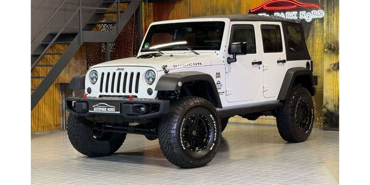 Jeep Wrangler 142.000 km 33.900 &euro; München 81829