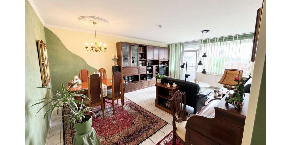 Etagenwohnung Neuss - 3 Zimmer, 82 m&sup2;, 258.000&euro; | Angebot:27004124