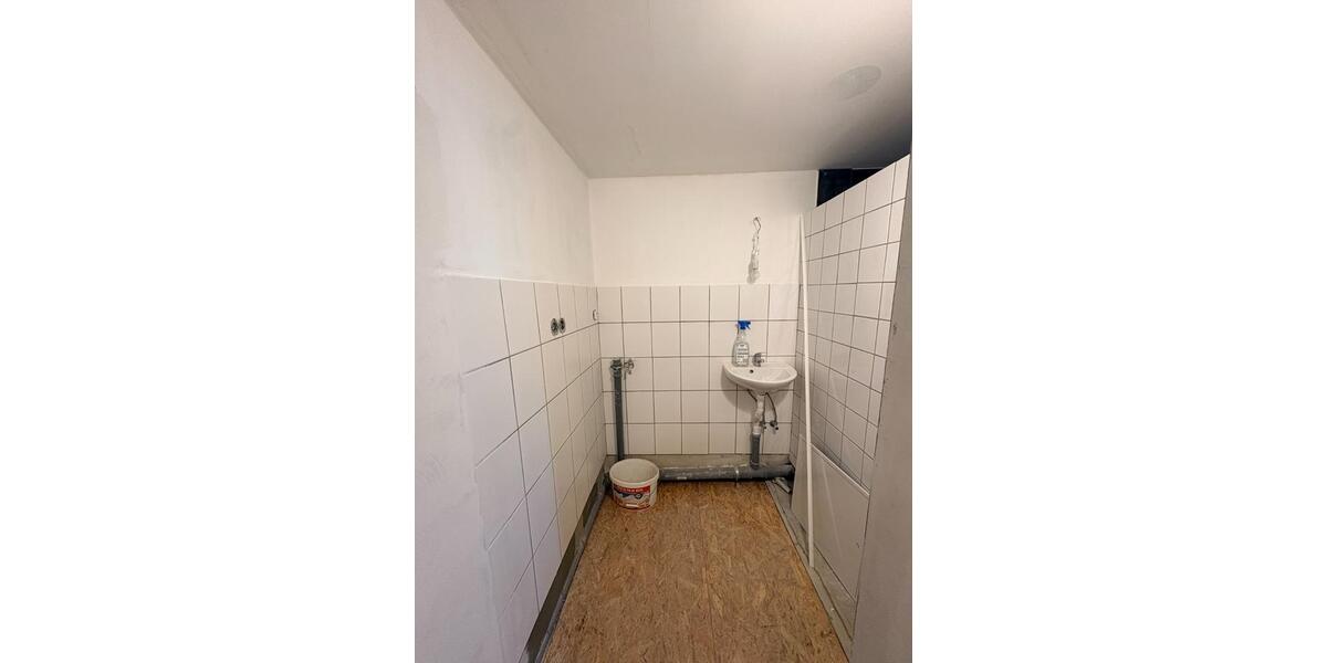 Dachgeschoßwohnung Mönchengladbach - 1 Zimmer, 43 m&sup2;, 480&euro; | Angebot:25926032