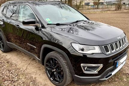 Jeep Compass 82.200 km 15.600 &euro; Oranienburg 16515