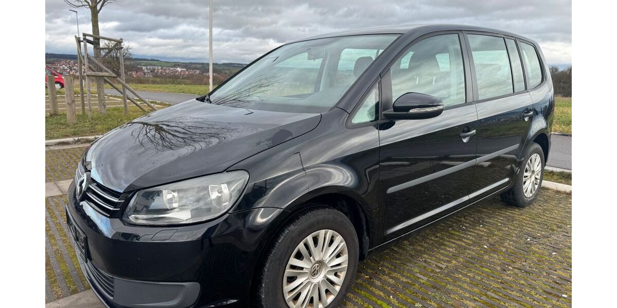 VW Touran 158.000 km 6.490 &euro; Öhringen 74613