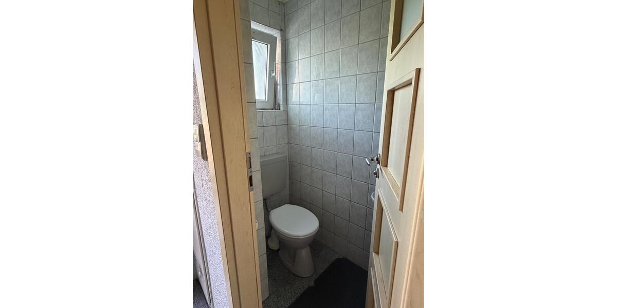 Reihenhaus Reutlingen Orschel-Hagen - 5 Zimmer, 129 m&sup2;, 380.000&euro; | Angebot:26690204