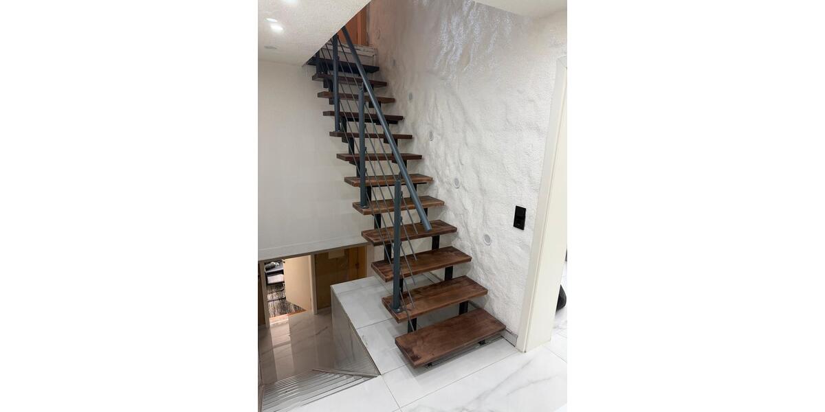 Einfamilienhaus Spaichingen - 9 Zimmer, 188 m&sup2;, 550.000&euro; | Angebot:27133483