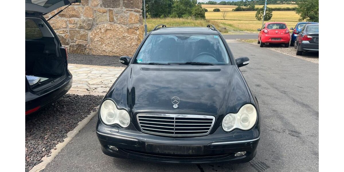 Mercedes-Benz C 270 321.000 km 1.700 &euro; Vollersroda 99438