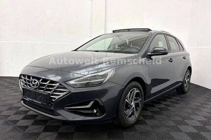 Hyundai i30 93.000 km 14.999 &euro; Remscheid 42859