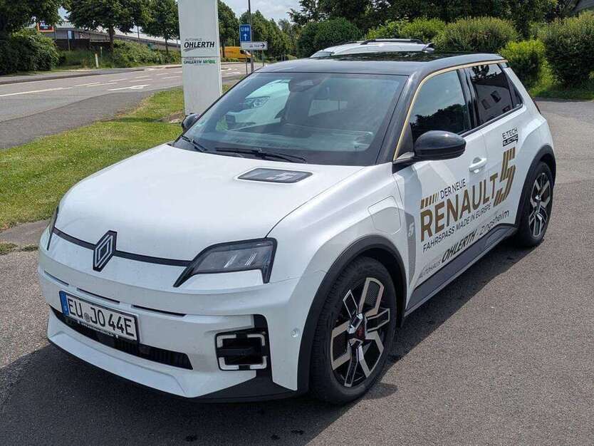 R 5
