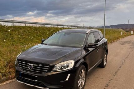 Volvo XC60 150.000 km 15.790 &euro; Laufen 79295