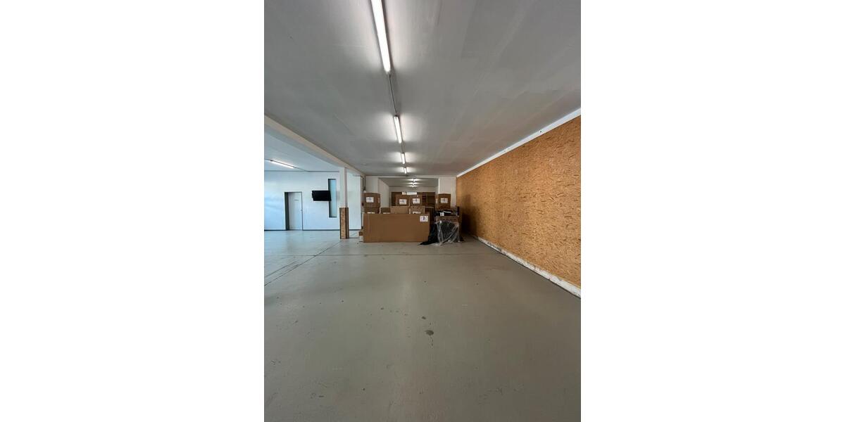 200m2 Lager- und Werkstattfläche zimmer