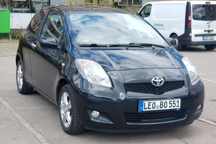 Toyota Yaris 215.000 km 2.750 &euro; Gäufelden 71126