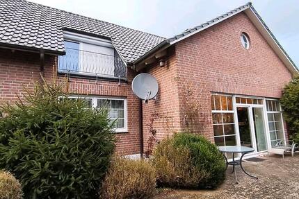 Haus Northeim - 9 Zimmer, 250 m&sup2;, 350.000&euro; | Angebot:25614325