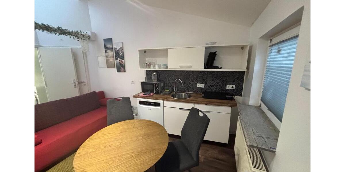 Erdgeschoßwohnung Trier Feyen-Weismark - 2 Zimmer, 43 m&sup2;, 800&euro; | Angebot:25497961