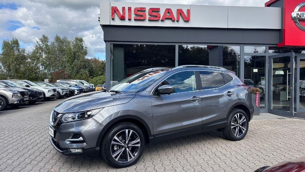 Nissan Qashqai 72.900 km 18.990 € Emstek-West 49685