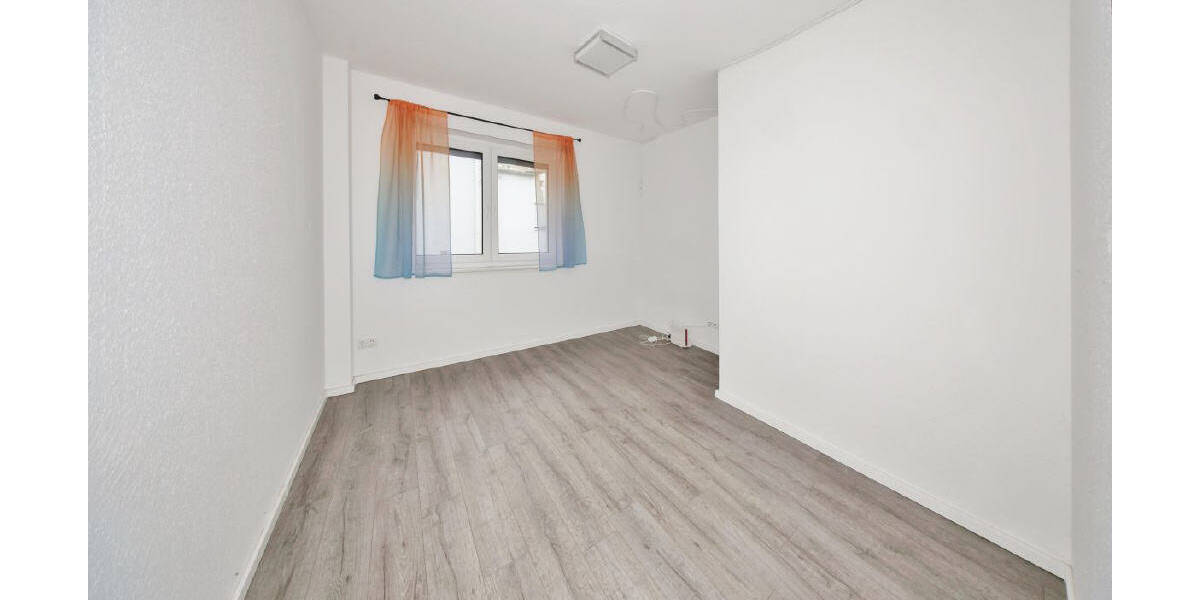 Etagenwohnung Wilhelmshaven-Neuengroden Neuengroden - 3 Zimmer, 73 m&sup2;, 230.000&euro; | Angebot:26219630