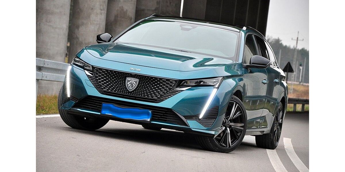 Peugeot 308 15.000 km 23.990 &euro; Gifhorn 38518