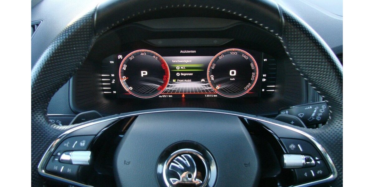 Skoda Karoq 2,0TDi 4x4 Sportline ACC AHK SHZ Matrix 13.915 km 35.980 &euro; Falkensee 14612