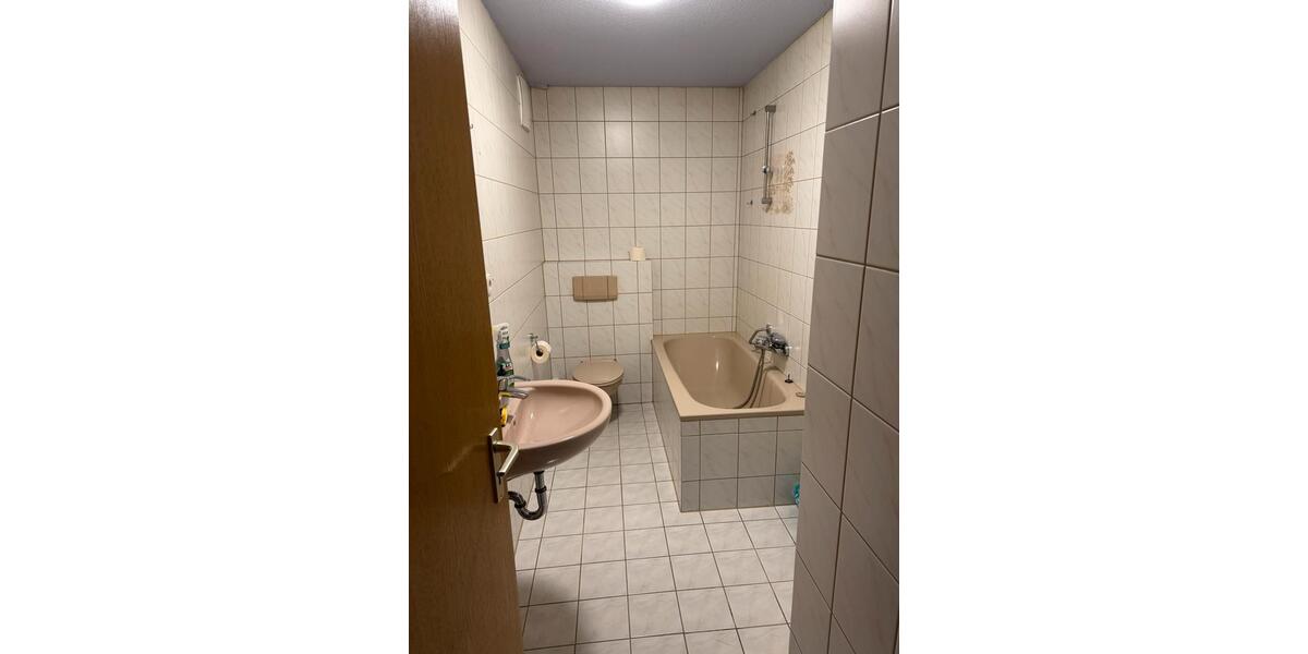 Dachgeschoßwohnung Neustadt bei Coburg - 2 Zimmer, 54 m&sup2;, 124.995&euro; | Angebot:25498044