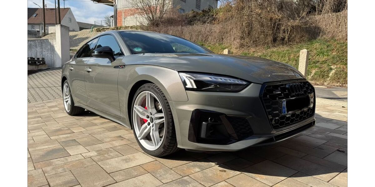 Audi A5 14.650 km 45.999 &euro; Großmehring 85098
