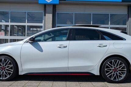 Kia pro ceed / ProCeed 40.000 km 25.480 &euro; Collenberg 97903