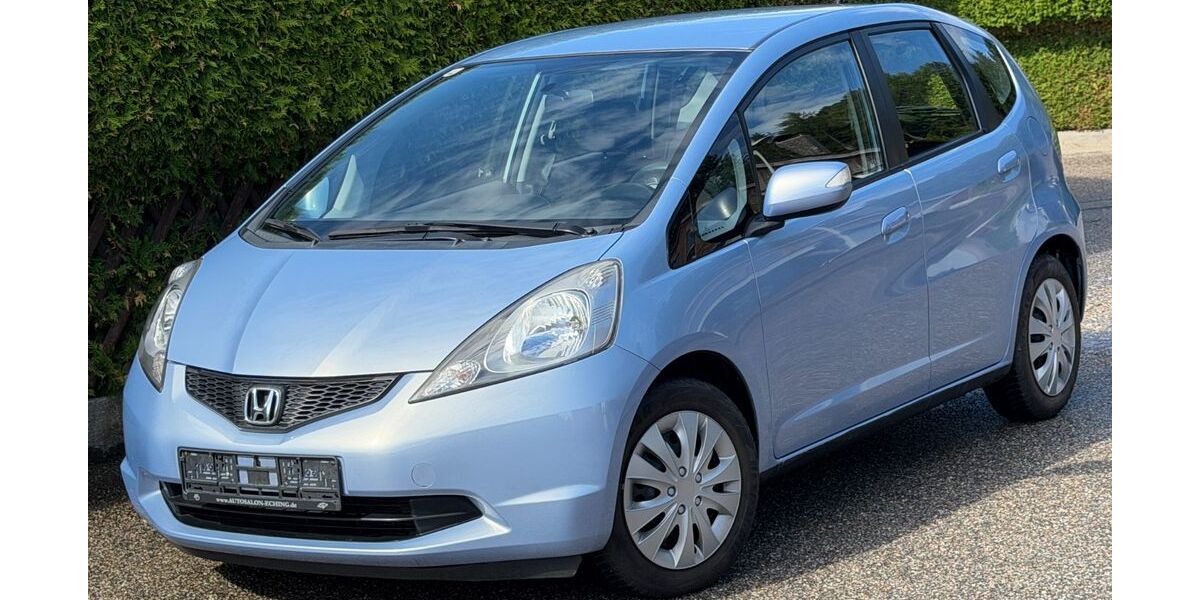 Honda Jazz 82.194 km 5.790 &euro; Tiefenbach 84184