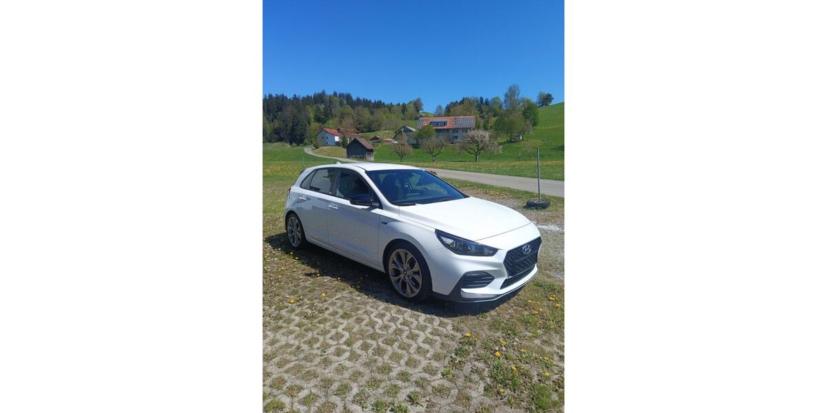 Hyundai i30 75.000 km 15.499 &euro; Argenbühl 88260