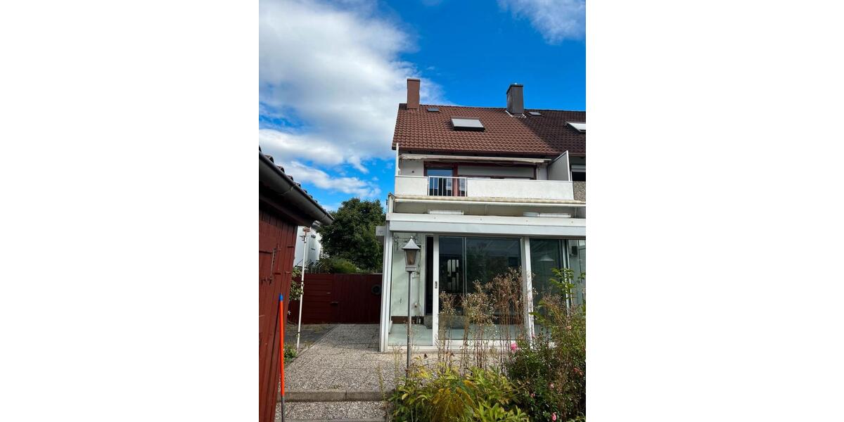 Reihenhaus Nürnberg Schnepfenreuth - 5 Zimmer, 105 m&sup2;, 690.000&euro; | Angebot:26997358