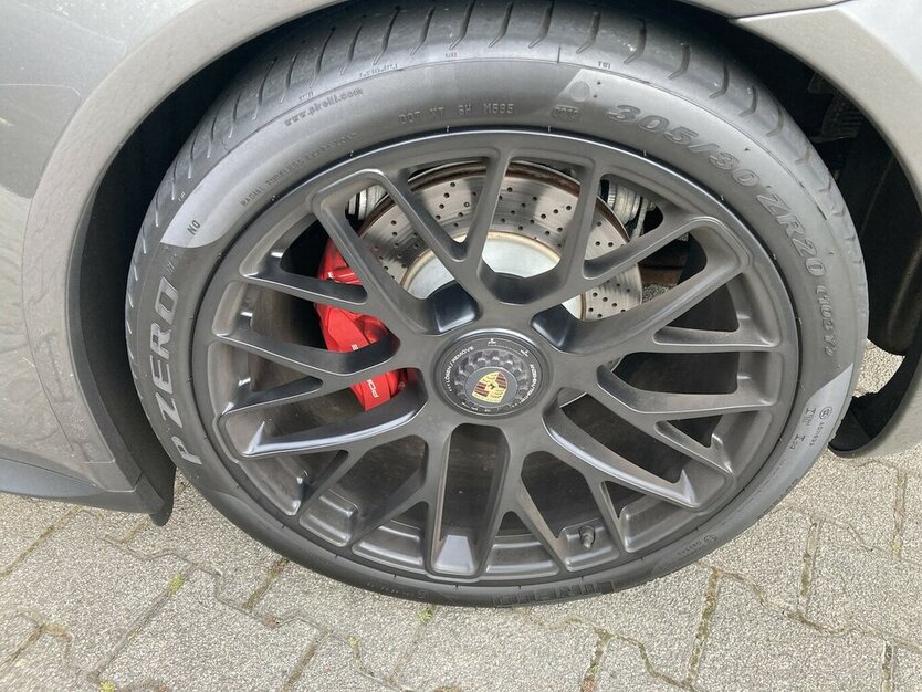 Porsche 911 Carrera GTS Cabriolet Approved 05/27 45.700 km 118.555 € Schorndorf 73614