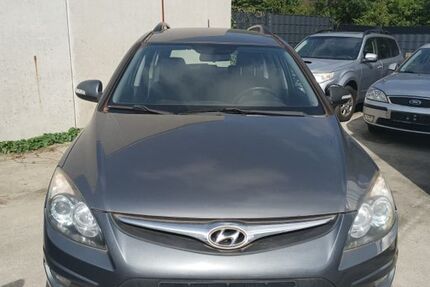 Hyundai i30 165.000 km 1.990 &euro; Duisburg 47138