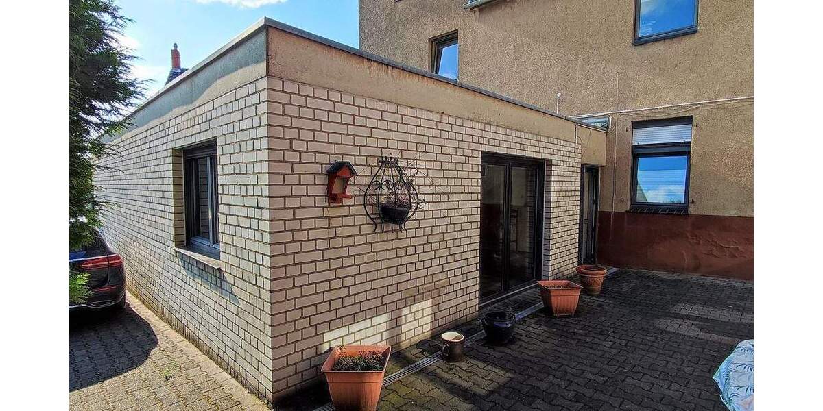 Reihenmittelhaus Düsseldorf Heerdt - 1 Zimmer, 285 m&sup2;, 695.000&euro; | Angebot:24696292