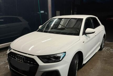 Audi A1 97.631 km 17.500 &euro; Roetgen 52159