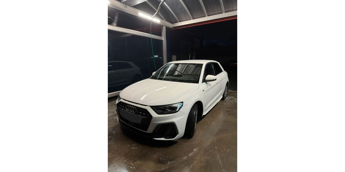 Audi A1 97.631 km 17.500 &euro; Roetgen 52159