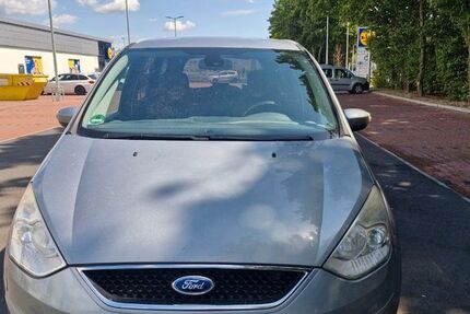 Ford Galaxy 221.000 km 7.500 € Dormagen 41539