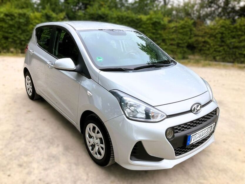 i10