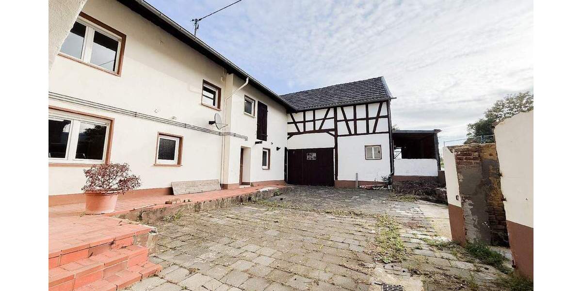 Einfamilienhaus Grafschaft Karweiler - 1 Zimmer, 241 m&sup2;, 398.000&euro; | Angebot:25777196