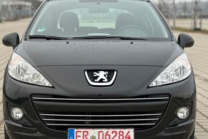 Peugeot 207 112.000 km 3.600 &euro; Freiburg 79108