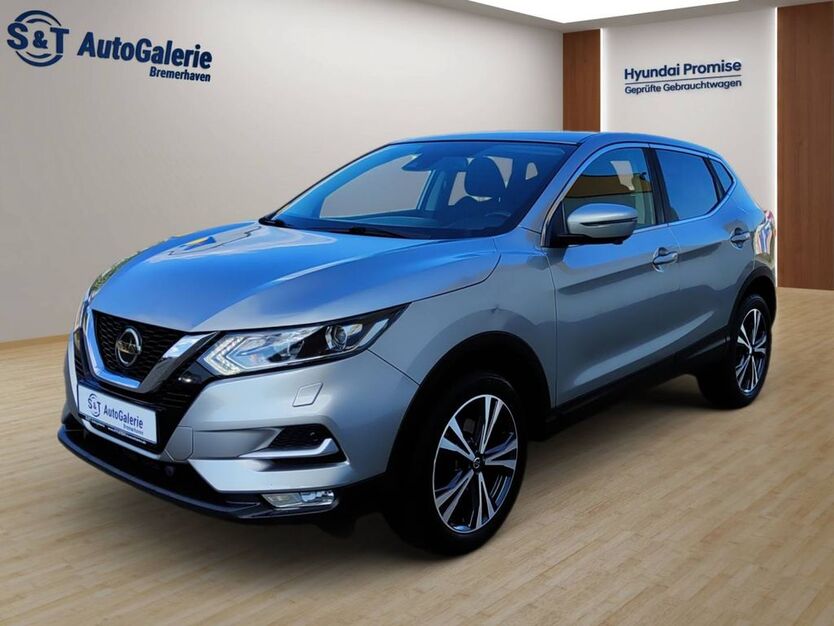 Nissan Qashqai 44.200 km 14.990 € Bremerhaven 27568