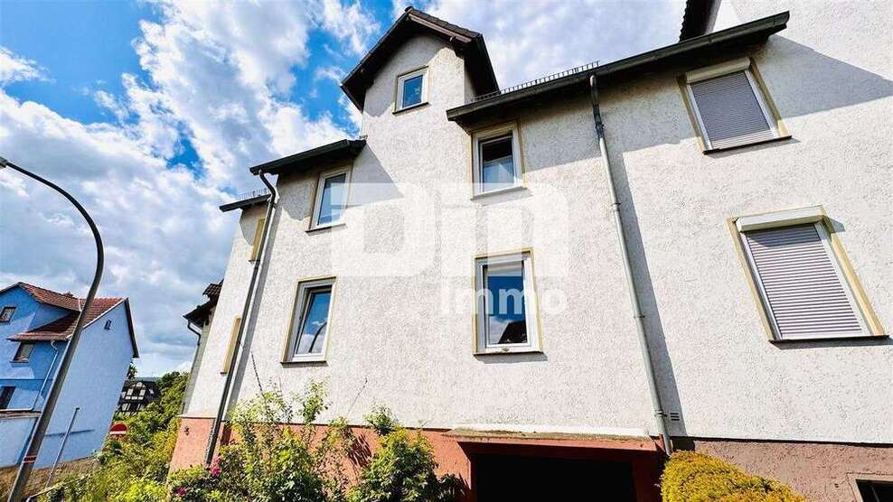 Haus zum Kaufen in Lohfelden 199.900 € 132.12 m²