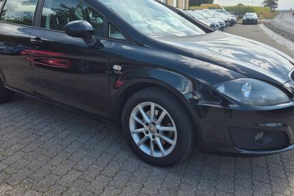 Seat Leon 210.547 km 2.900 &euro; Oberleichtersbach/Breitenbach 97789