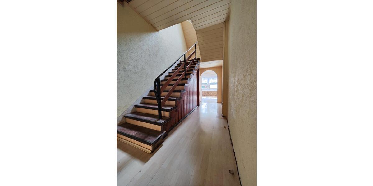 Einfamilienhaus Bernburg (Saale) - 4 Zimmer, 190 m&sup2;, 285.000&euro; | Angebot:26337974