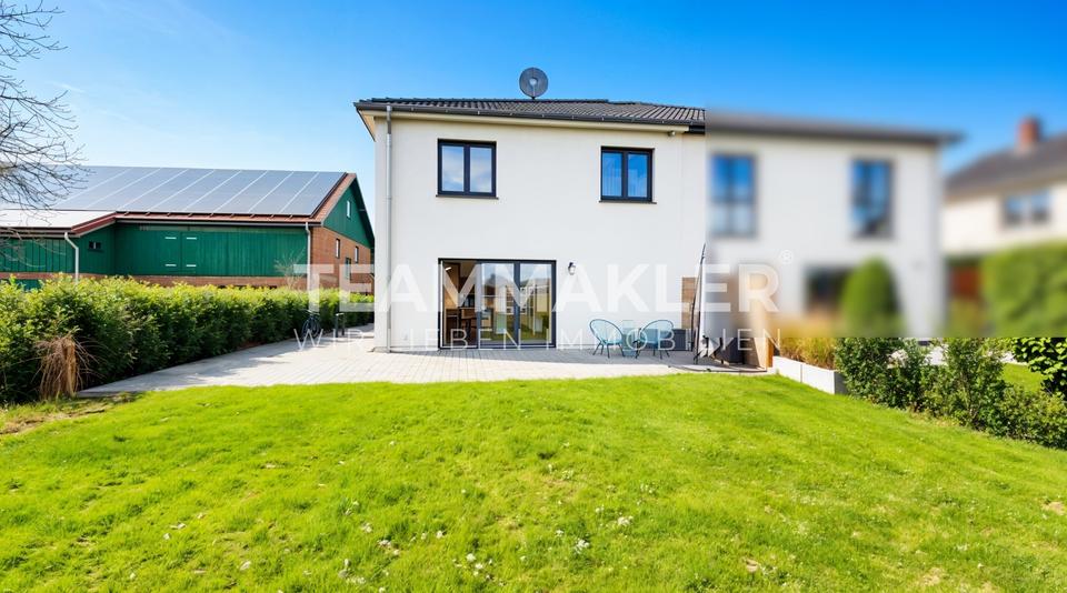 Doppelhaushälfte Bönningstedt - 4.5 Zimmer, 129 m&sup2;, 2.100&euro; | Angebot:25145413