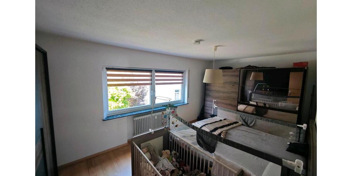 Erdgeschoßwohnung Friesenheim - 4 Zimmer, 99 m&sup2;, 330.000&euro; | Angebot:27096392
