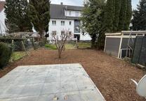 Neu renovierete 3-Zi Wohnung in Esslingen mit GartenTerrasseEBK
