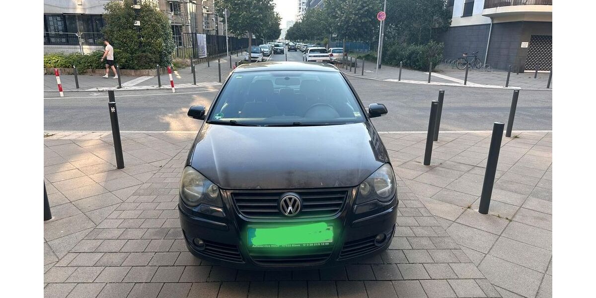 VW Polo 268.506 km 900 &euro; Mainz-Kastel 55252