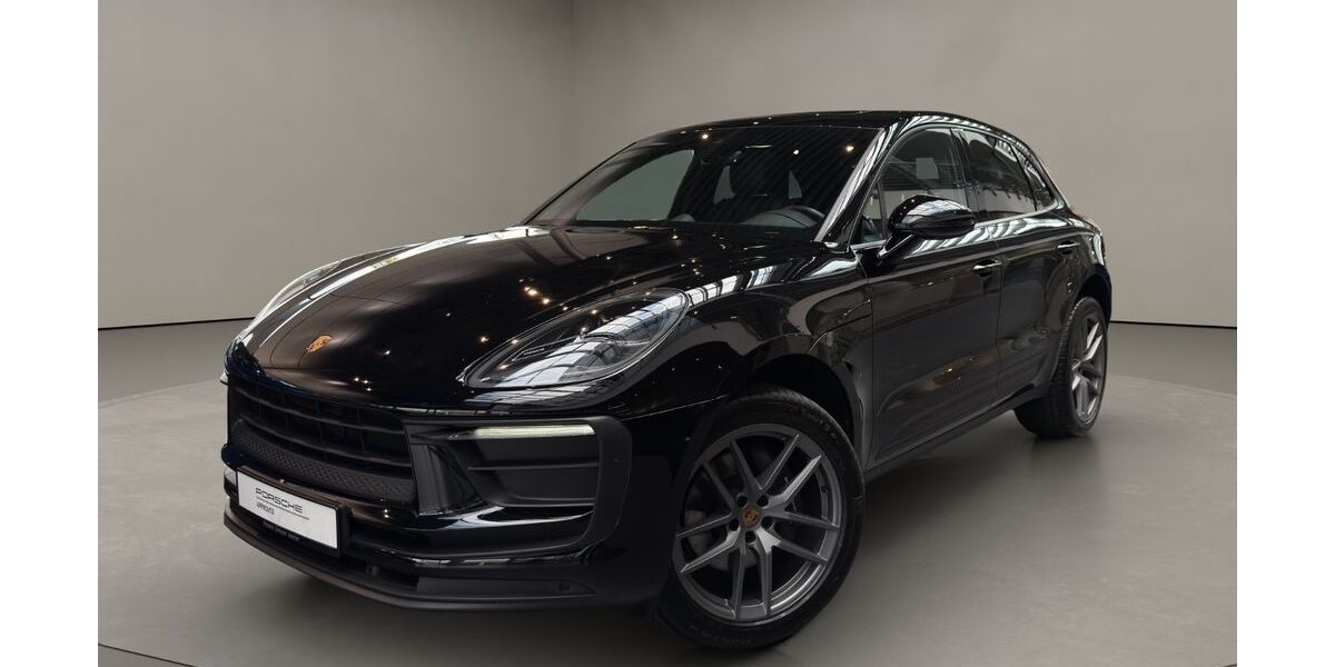 Porsche Macan 31.081 km 71.400 &euro; Aachen 52068