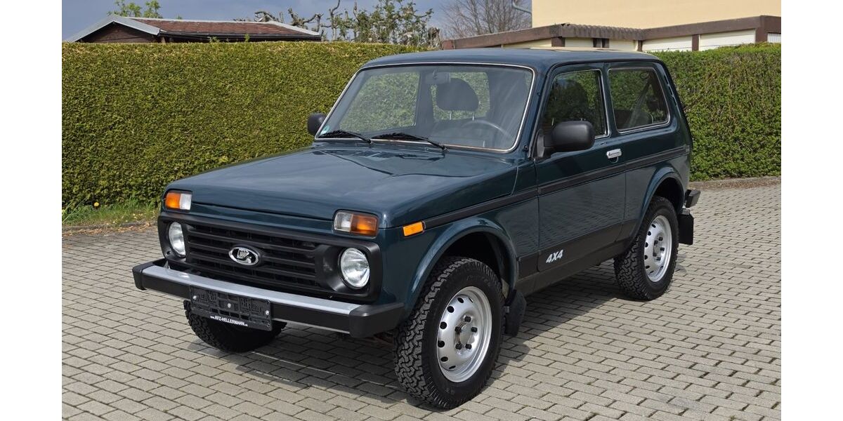 Lada Niva 106.188 km 9.877 &euro; Isserstedt 07751