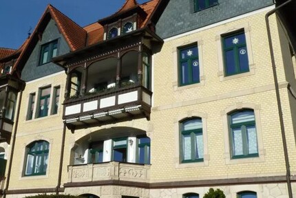 Villa aus der Jugendstilzeit mit 6 Eigentumswohnungen